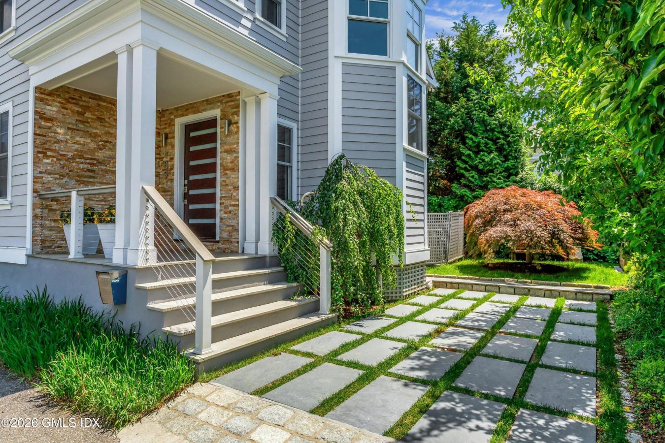 Greenwich, Connecticut, 06830, United States, 3 Bedrooms Bedrooms, ,4 BathroomsBathrooms,Residential,For Sale,2049655
