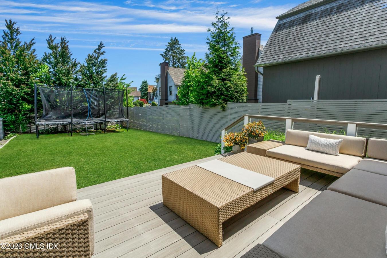Greenwich, Connecticut, 06830, United States, 3 Bedrooms Bedrooms, ,4 BathroomsBathrooms,Residential,For Sale,2049655
