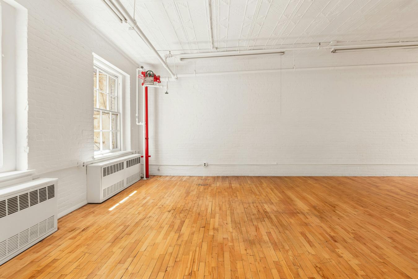 Soho, New York, 10012, United States, 3 Bedrooms Bedrooms, ,2 BathroomsBathrooms,Residential,For Sale,2049654