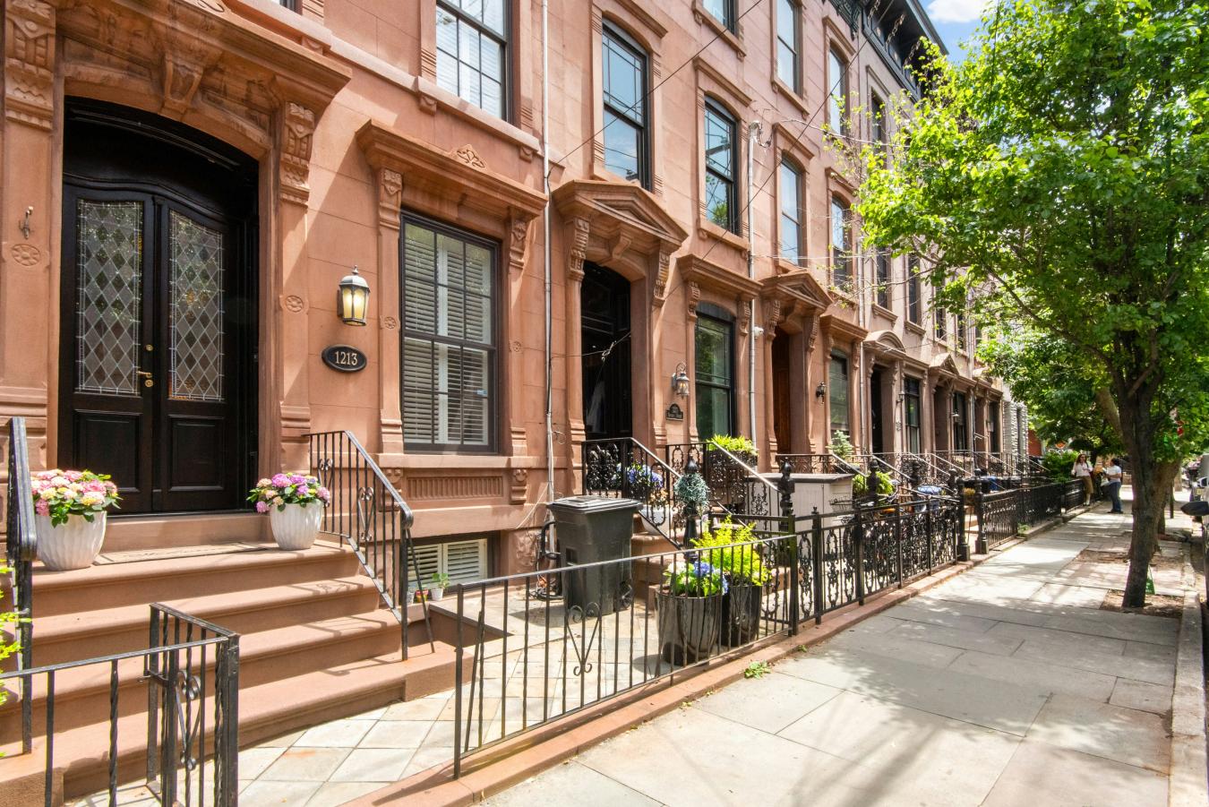 Hoboken, New Jersey, 07030, United States, 3 Bedrooms Bedrooms, ,3 BathroomsBathrooms,Residential,For Sale,2049652