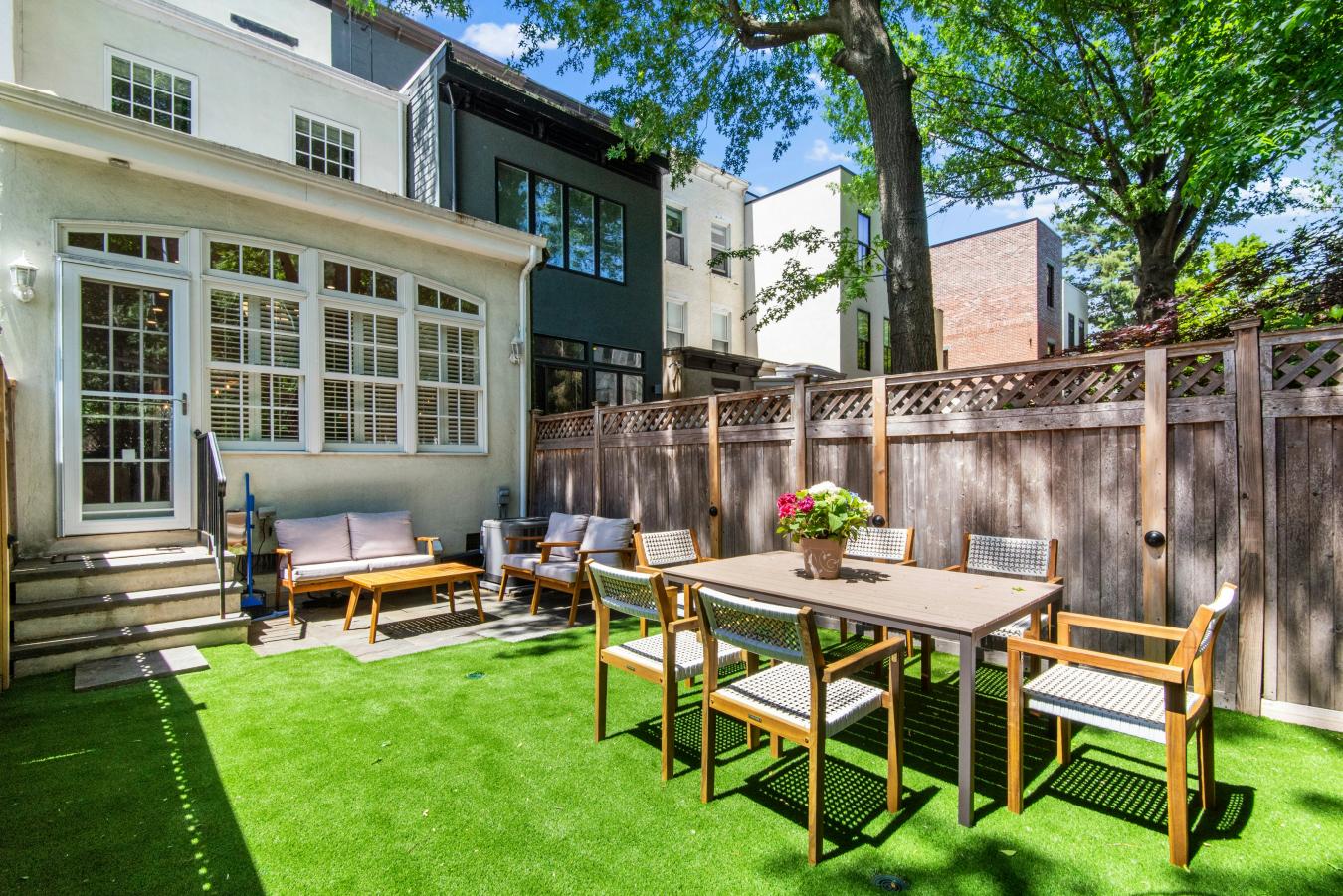 Hoboken, New Jersey, 07030, United States, 3 Bedrooms Bedrooms, ,3 BathroomsBathrooms,Residential,For Sale,2049652