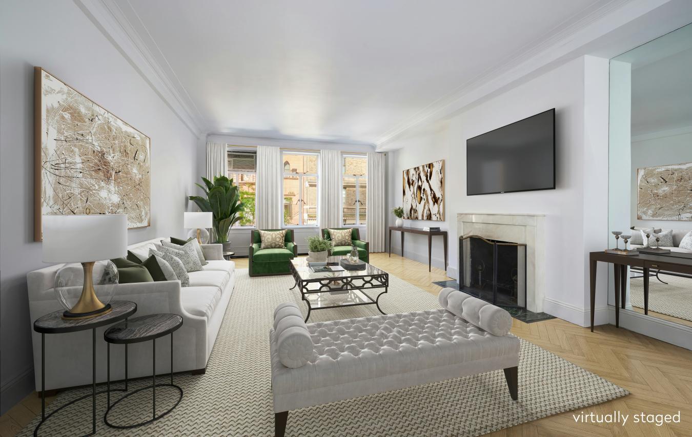 New York, New York, 10024, United States, 4 Bedrooms Bedrooms, ,3 BathroomsBathrooms,Residential,For Sale,2049650