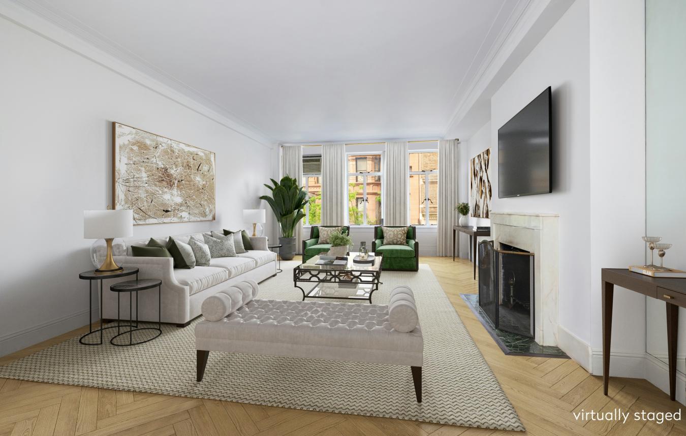 New York, New York, 10024, United States, 4 Bedrooms Bedrooms, ,3 BathroomsBathrooms,Residential,For Sale,2049650