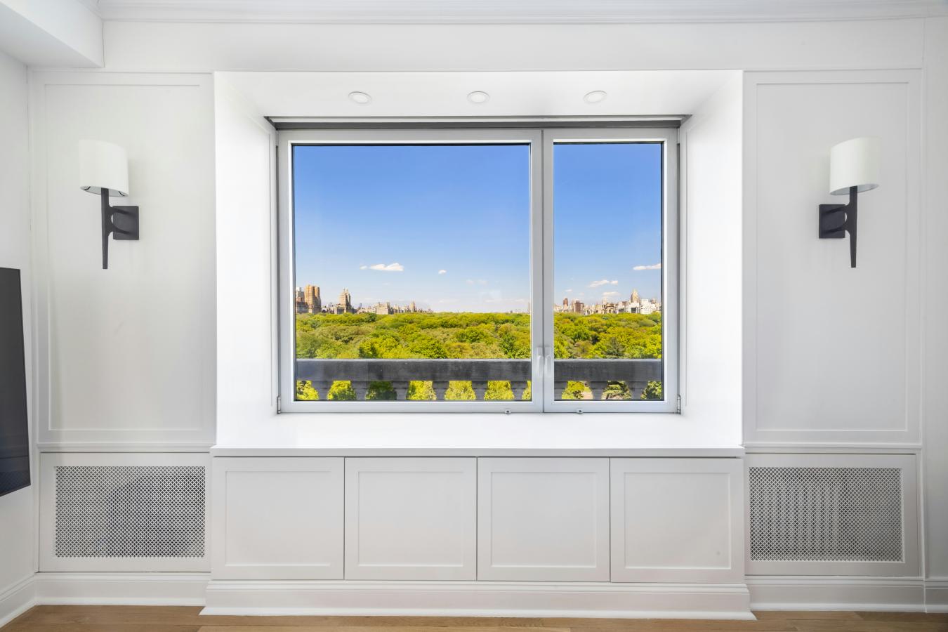 New York, New York, 10019, United States, 2 Bedrooms Bedrooms, ,2 BathroomsBathrooms,Residential,For Sale,2049649