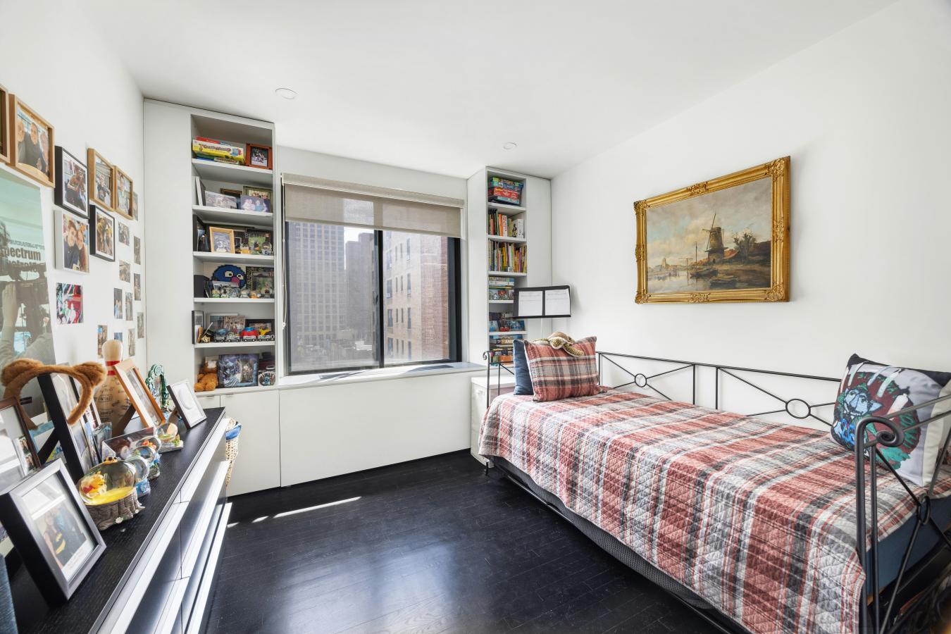 New York, New York, 10128, United States, 3 Bedrooms Bedrooms, ,3 BathroomsBathrooms,Residential,For Sale,2049648