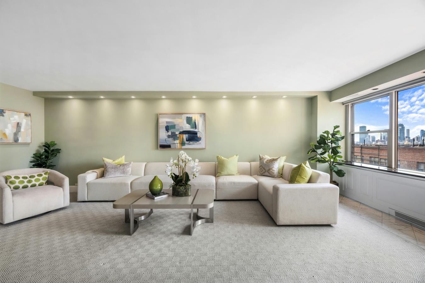 New York, New York, 10028, United States, 4 Bedrooms Bedrooms, ,5 BathroomsBathrooms,Residential,For Sale,2049647