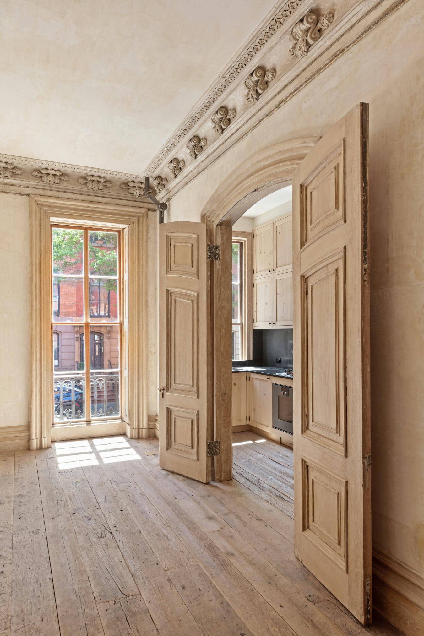 East Village, New York, 10003, United States, 1 Bedroom Bedrooms, ,1 BathroomBathrooms,Residential,For Sale,2049646