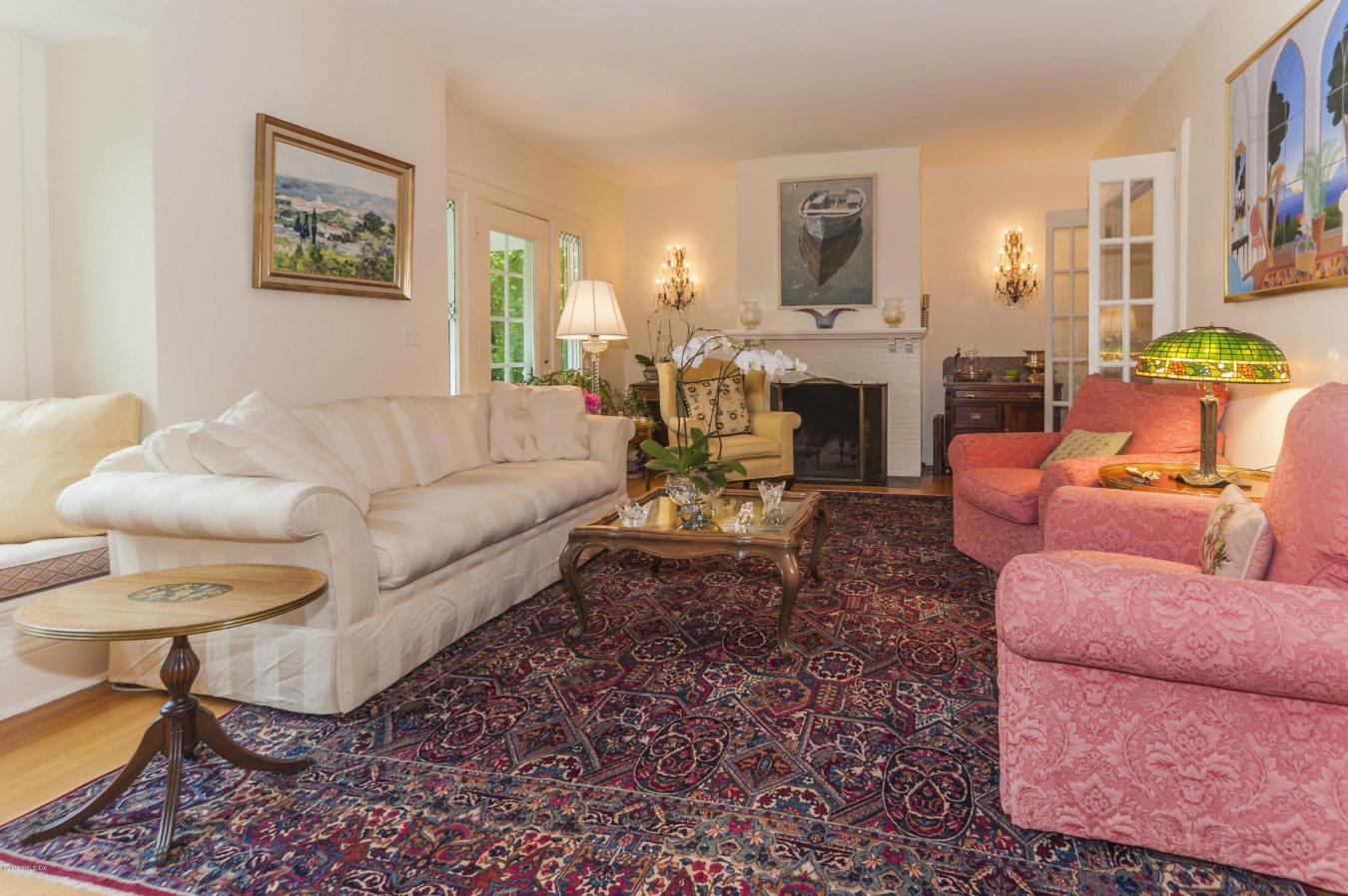Greenwich, Connecticut, 06830, United States, 7 Bedrooms Bedrooms, ,4 BathroomsBathrooms,Residential,For Sale,2049645