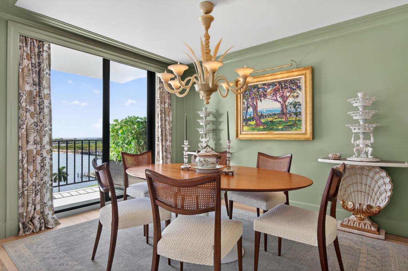 West Palm Beach, Florida, 33405, United States, 3 Bedrooms Bedrooms, ,2 BathroomsBathrooms,Residential,For Sale,2049643