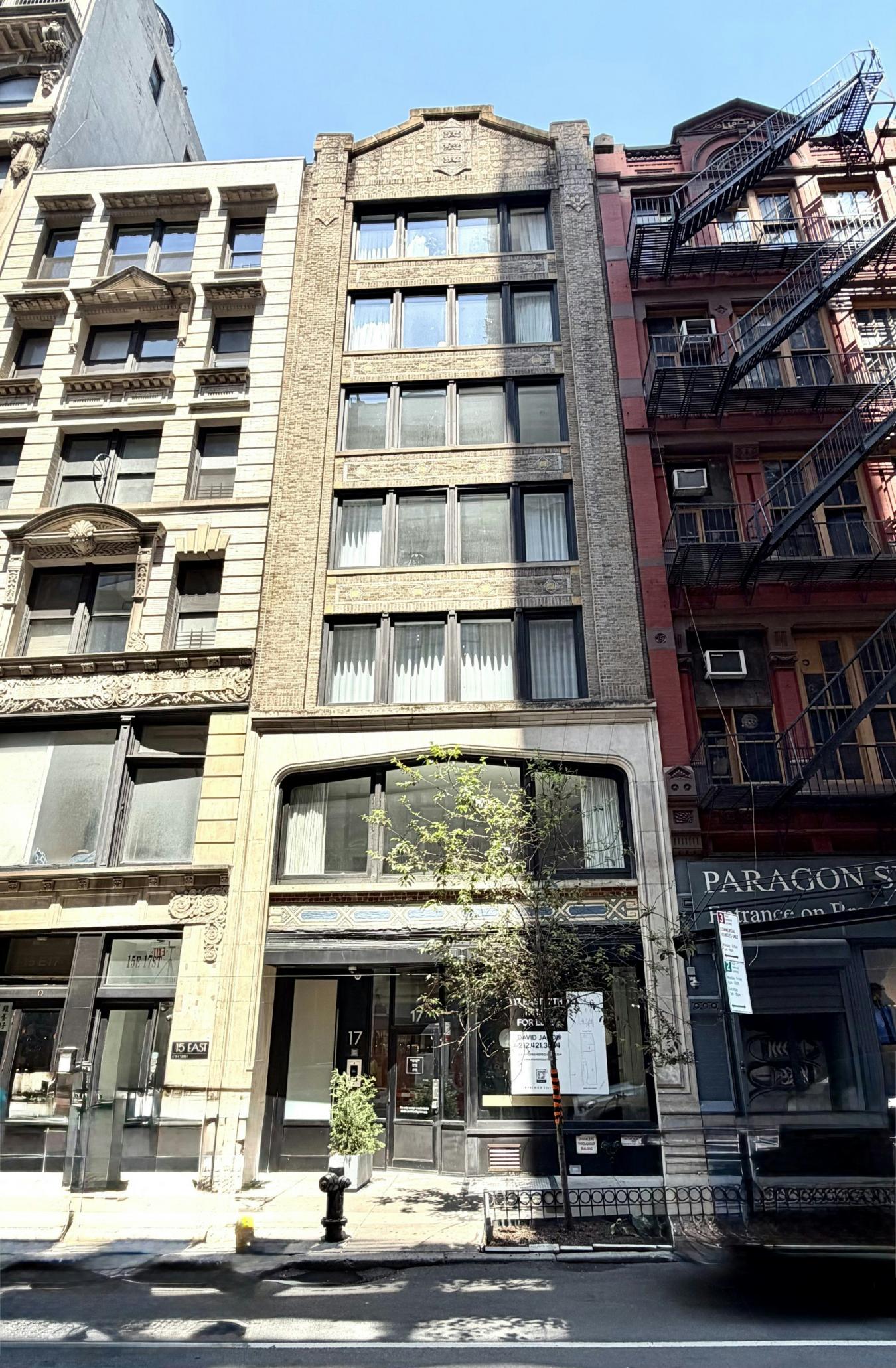 Flatiron, New York, 10003, United States, 2 Bedrooms Bedrooms, ,2 BathroomsBathrooms,Residential,For Sale,2049639
