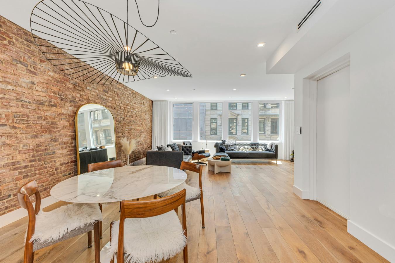 Flatiron, New York, 10003, United States, 2 Bedrooms Bedrooms, ,2 BathroomsBathrooms,Residential,For Sale,2049639