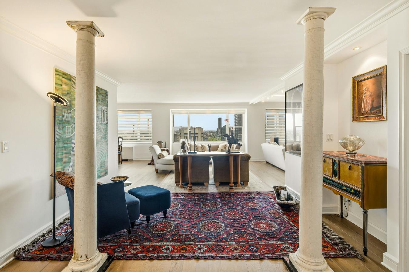 New York, New York, 10065, United States, 3 Bedrooms Bedrooms, ,3 BathroomsBathrooms,Residential,For Sale,2049638
