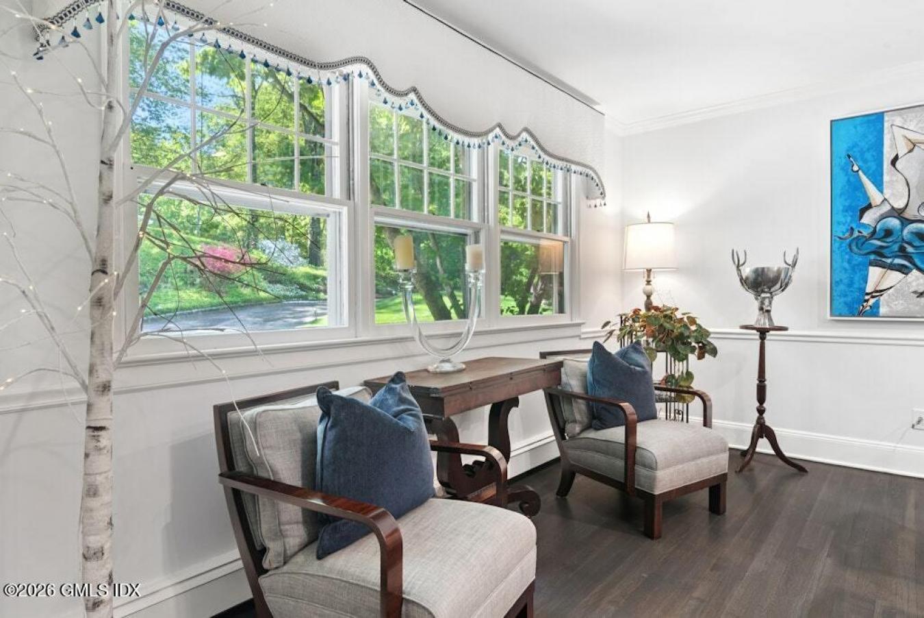Greenwich, Connecticut, 06831, United States, 4 Bedrooms Bedrooms, ,3 BathroomsBathrooms,Residential,For Sale,2049637