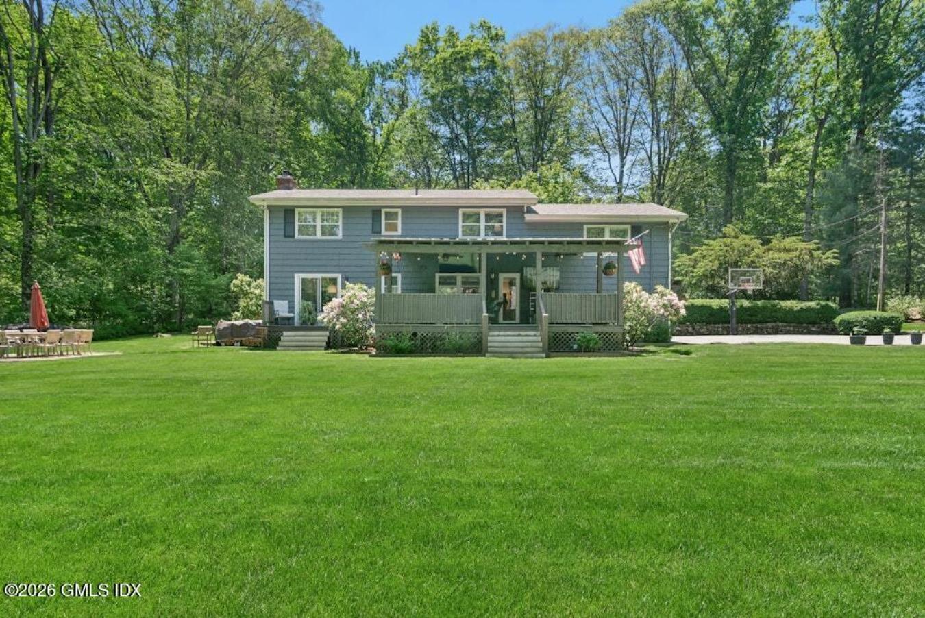 Greenwich, Connecticut, 06831, United States, 4 Bedrooms Bedrooms, ,3 BathroomsBathrooms,Residential,For Sale,2049637