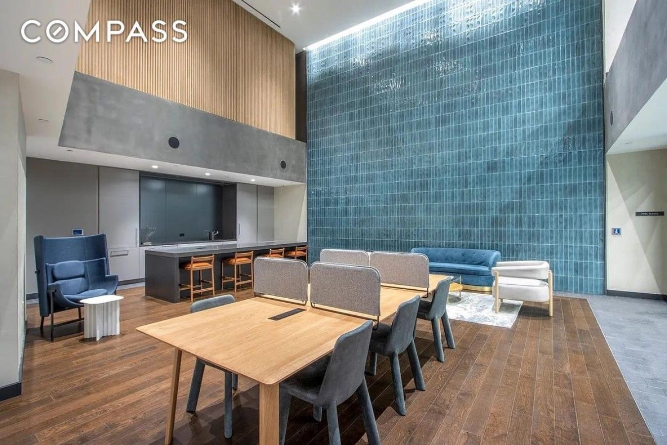 Soho, New York, 10014, United States, 2 Bedrooms Bedrooms, ,2 BathroomsBathrooms,Residential,For Sale,2049633