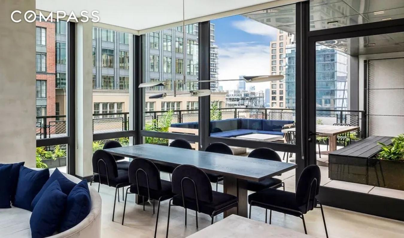 Soho, New York, 10014, United States, 2 Bedrooms Bedrooms, ,2 BathroomsBathrooms,Residential,For Sale,2049633