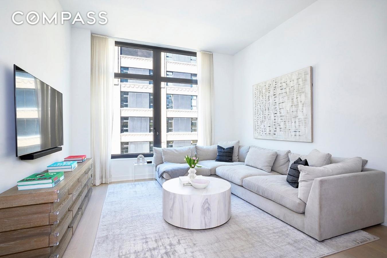Soho, New York, 10014, United States, 2 Bedrooms Bedrooms, ,2 BathroomsBathrooms,Residential,For Sale,2049633