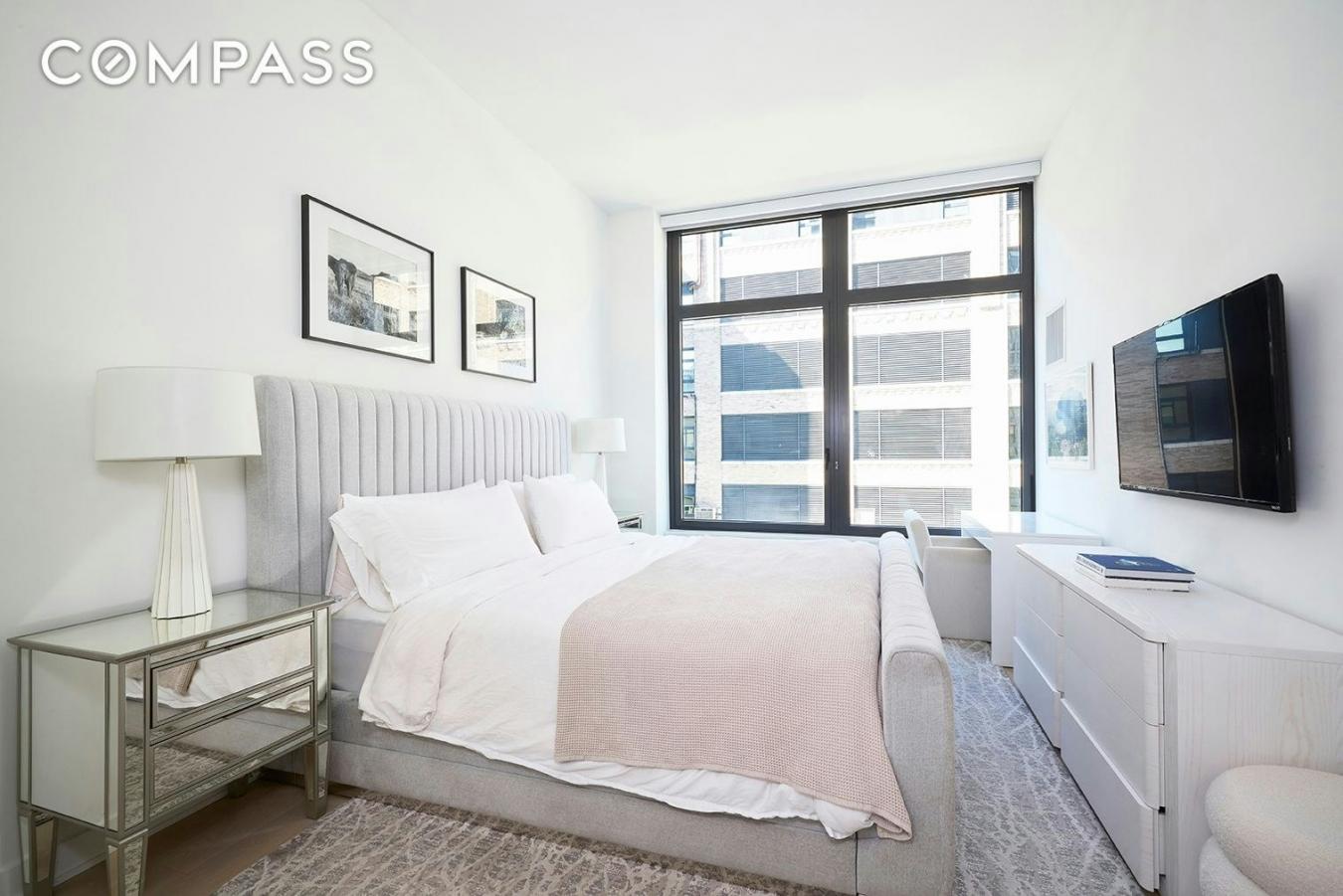 Soho, New York, 10014, United States, 2 Bedrooms Bedrooms, ,2 BathroomsBathrooms,Residential,For Sale,2049633