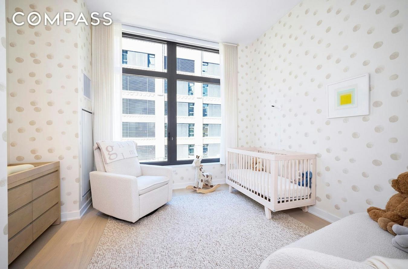 Soho, New York, 10014, United States, 2 Bedrooms Bedrooms, ,2 BathroomsBathrooms,Residential,For Sale,2049633