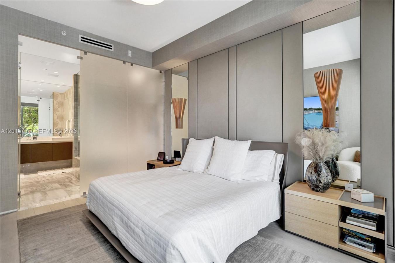 Miami Beach, Florida, 33139, United States, 2 Bedrooms Bedrooms, ,2 BathroomsBathrooms,Residential,For Sale,2049632