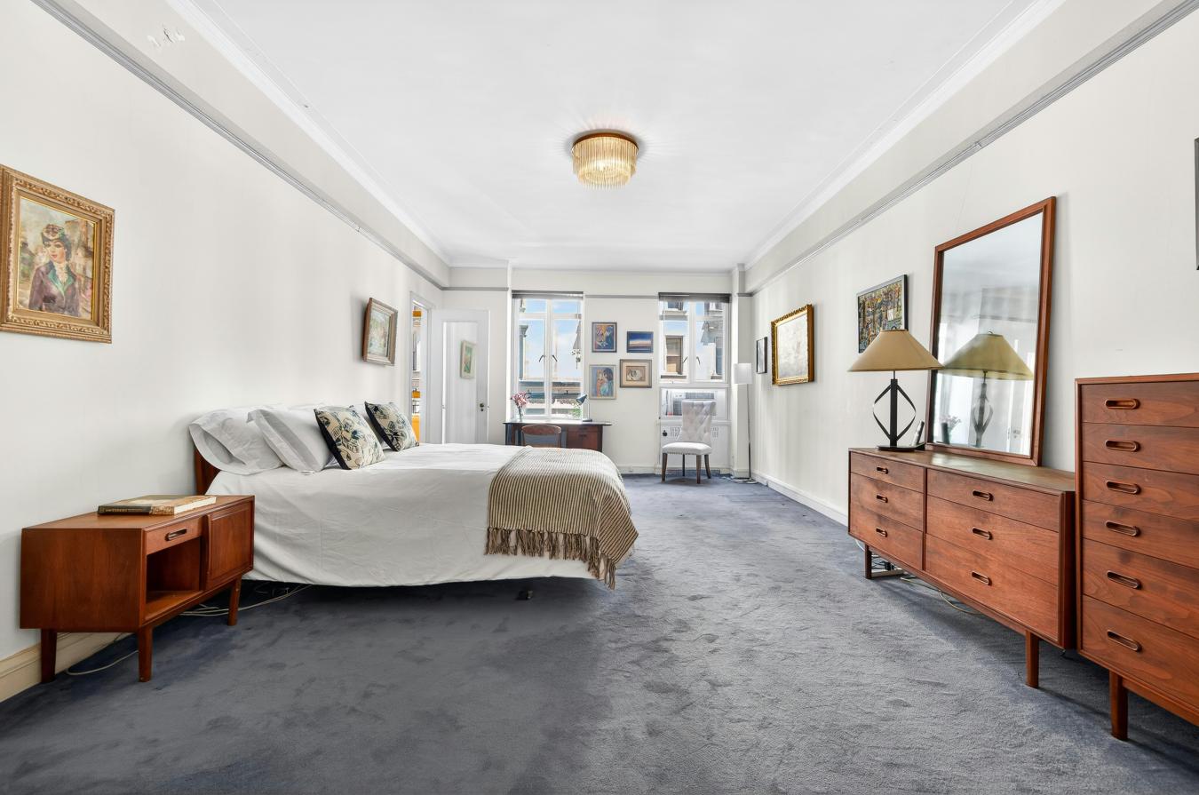 New York, New York, 10023, United States, 2 Bedrooms Bedrooms, ,2 BathroomsBathrooms,Residential,For Sale,2049630