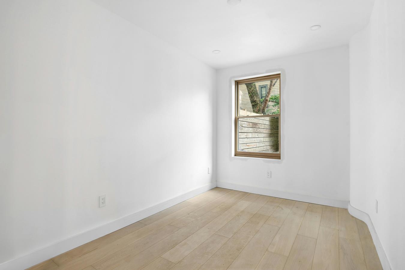 Prospect Heights, New York, 11238, United States, 2 Bedrooms Bedrooms, ,2 BathroomsBathrooms,Residential,For Sale,2049628
