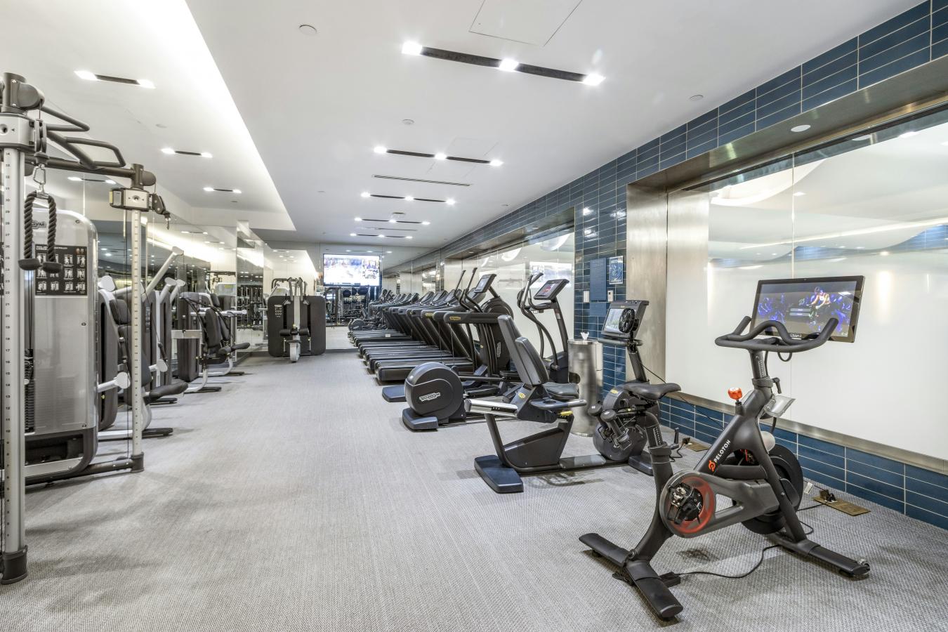 Soho, New York, 10014, United States, 2 Bedrooms Bedrooms, ,2 BathroomsBathrooms,Residential,For Sale,2049626