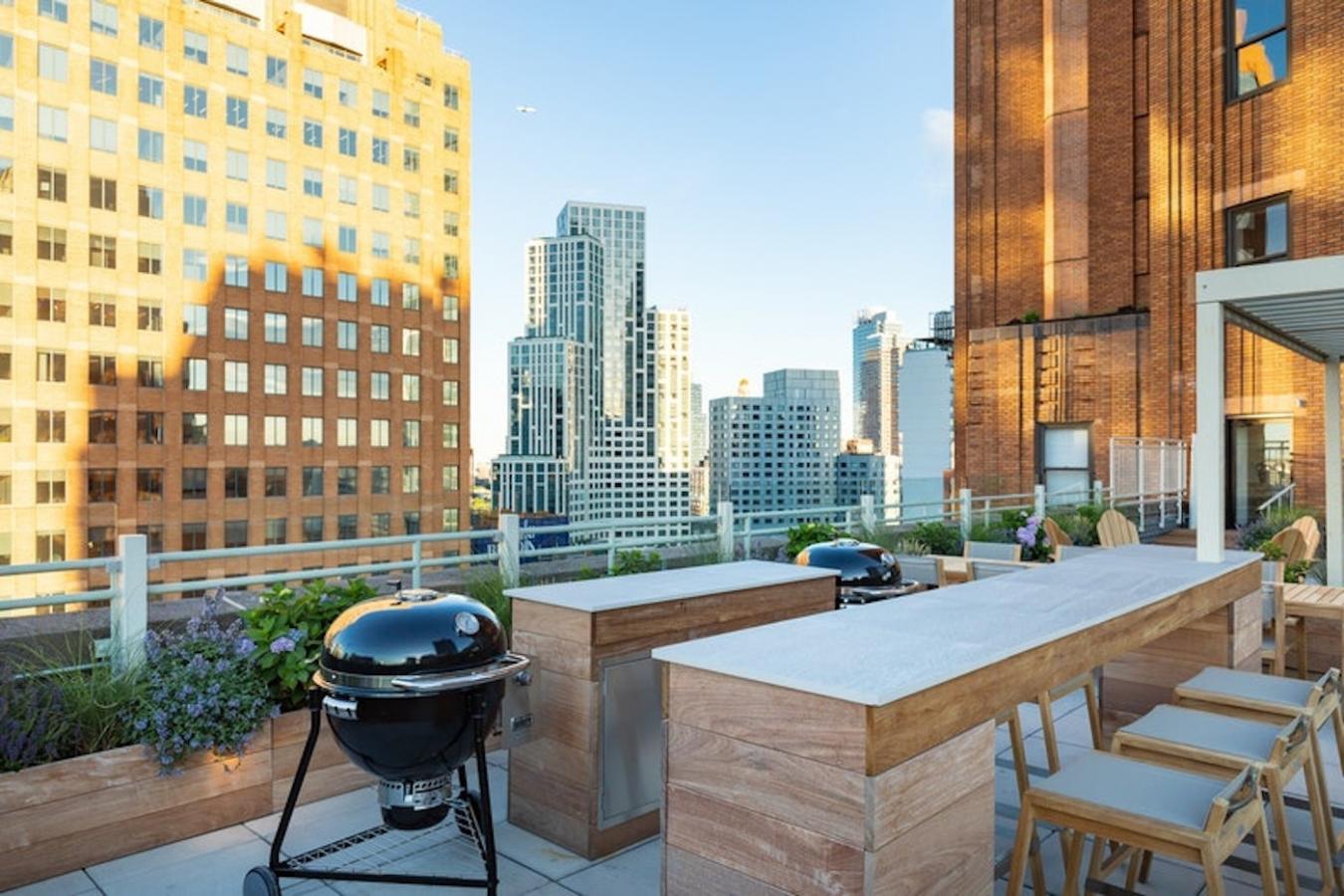 Downtown Brooklyn, New York, 11201, United States, 3 Bedrooms Bedrooms, ,2 BathroomsBathrooms,Residential,For Sale,2049624