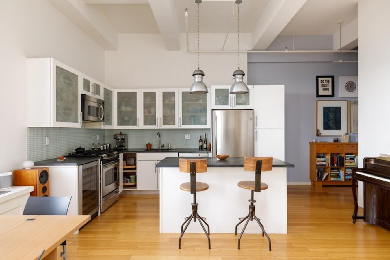 Downtown Brooklyn, New York, 11201, United States, 3 Bedrooms Bedrooms, ,2 BathroomsBathrooms,Residential,For Sale,2049624