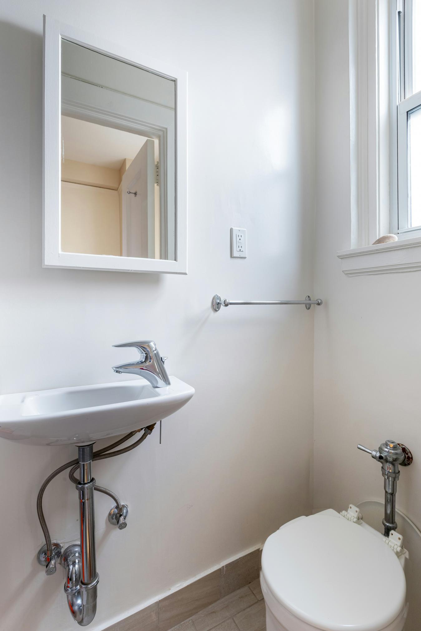 New York, New York, 10025, United States, 3 Bedrooms Bedrooms, ,3 BathroomsBathrooms,Residential,For Sale,2049623