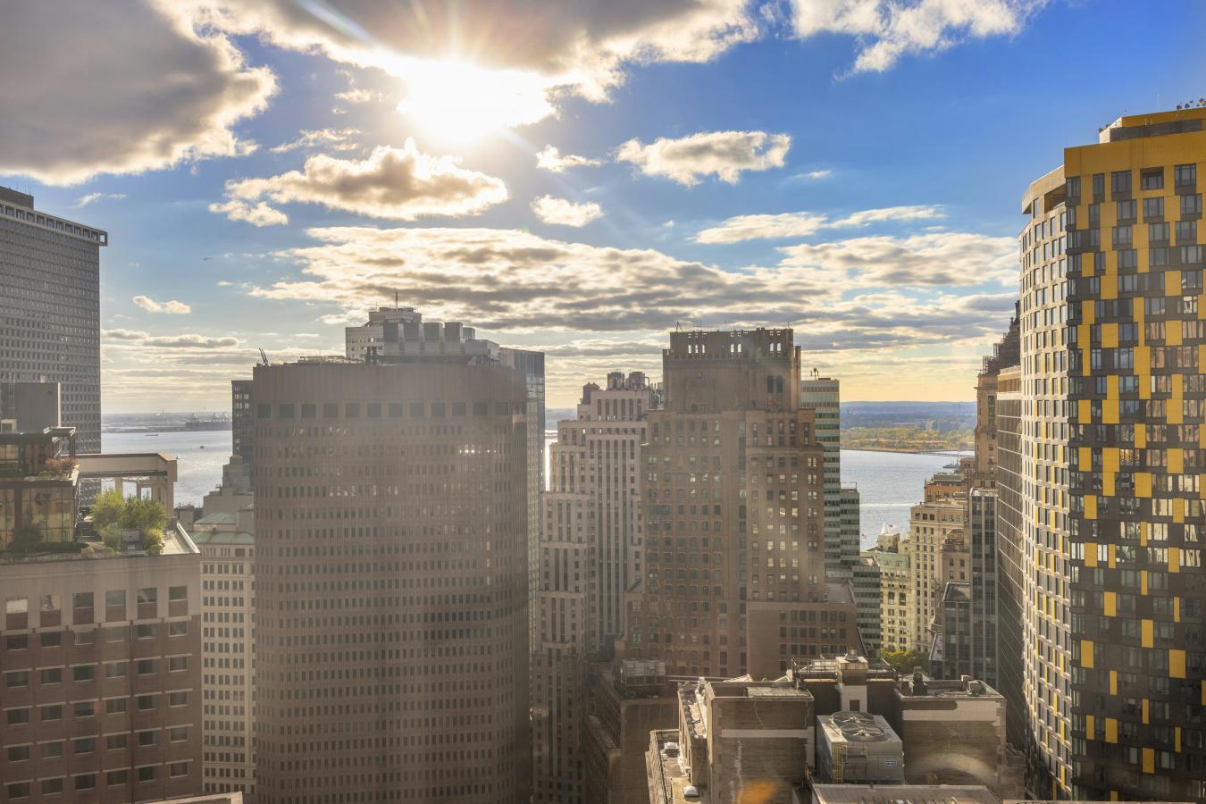Financial District, New York, 10005, United States, 2 Bedrooms Bedrooms, ,3 BathroomsBathrooms,Residential,For Sale,2049621