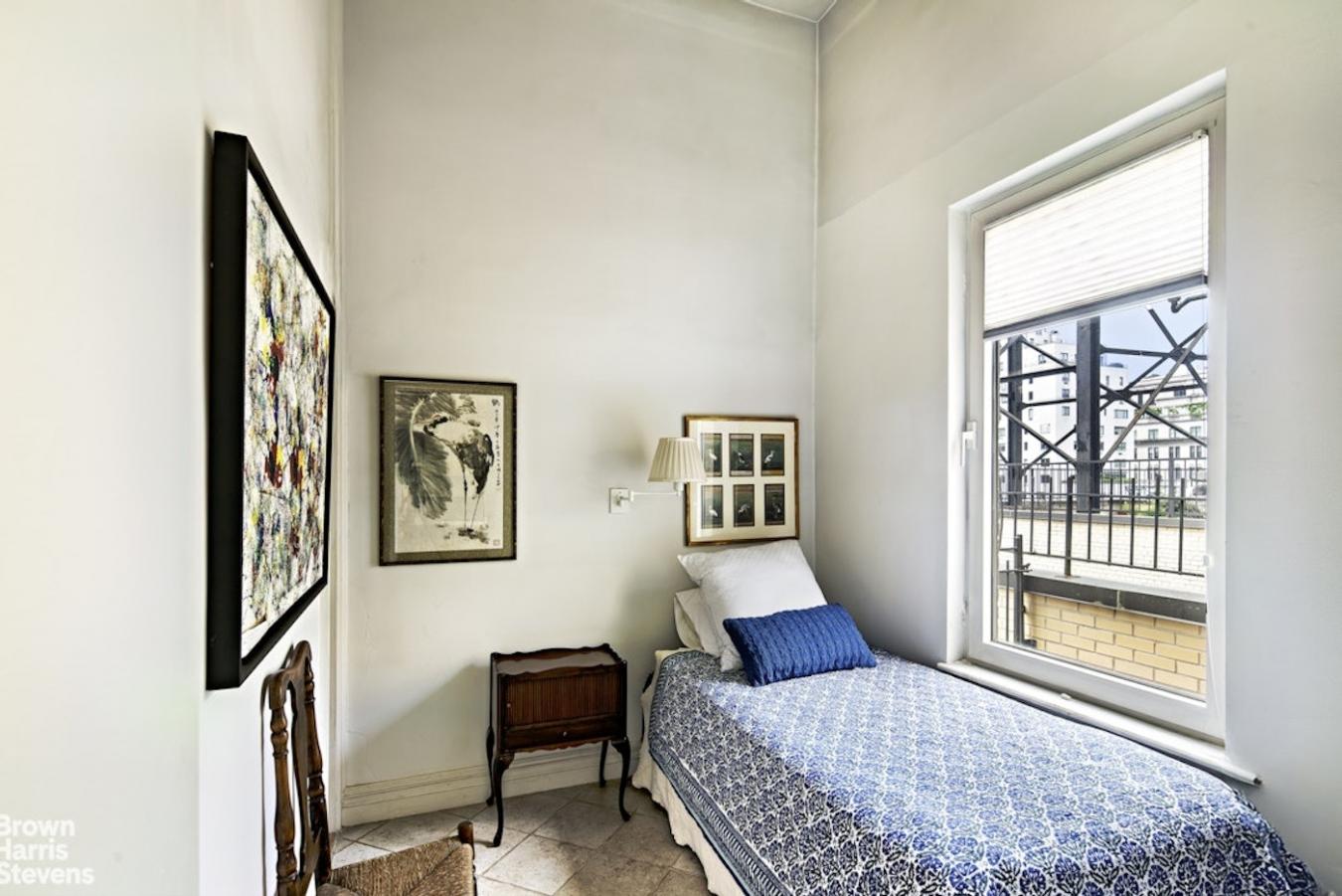 New York, New York, 10065, United States, 2 Bedrooms Bedrooms, ,2 BathroomsBathrooms,Residential,For Sale,2049617