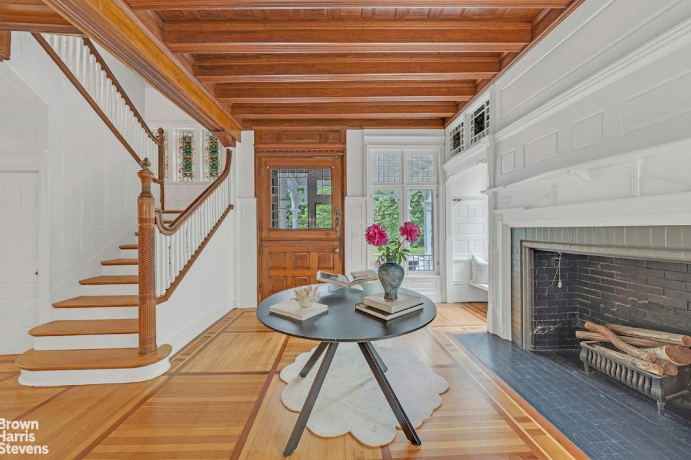 Montclair, New Jersey, 07042, United States, 6 Bedrooms Bedrooms, ,3 BathroomsBathrooms,Residential,For Sale,2049616