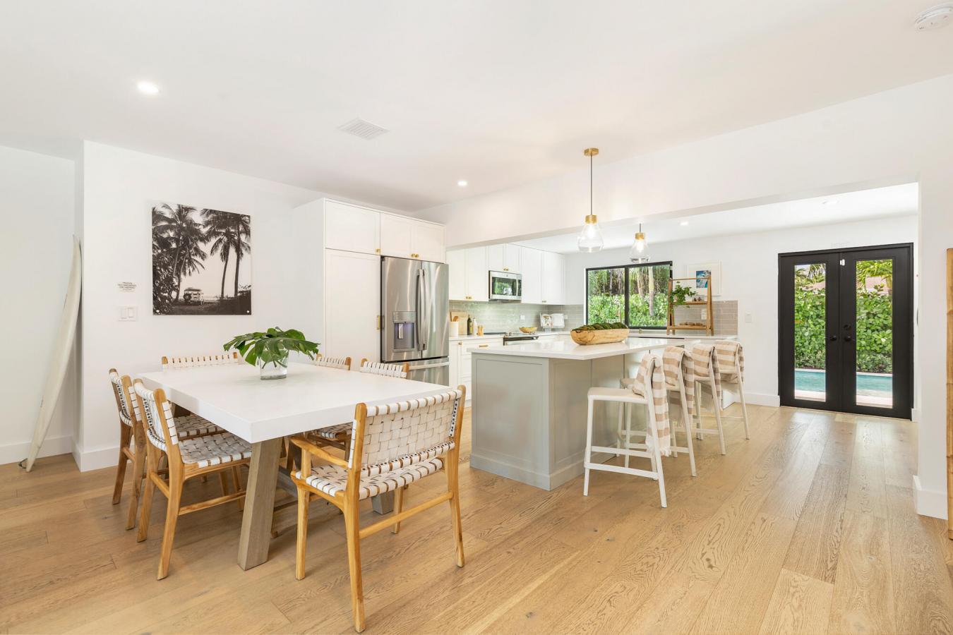 West Palm Beach, Florida, 33405, United States, 3 Bedrooms Bedrooms, ,2 BathroomsBathrooms,Residential,For Sale,2049614