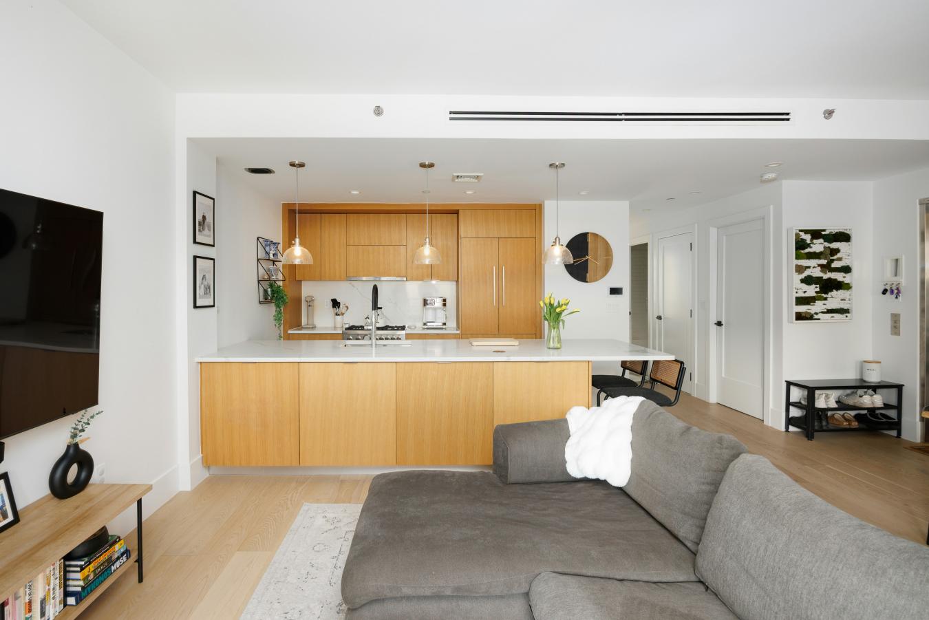 Williamsburg, North side, New York, 11211, United States, 2 Bedrooms Bedrooms, ,2 BathroomsBathrooms,Residential,For Sale,2049609