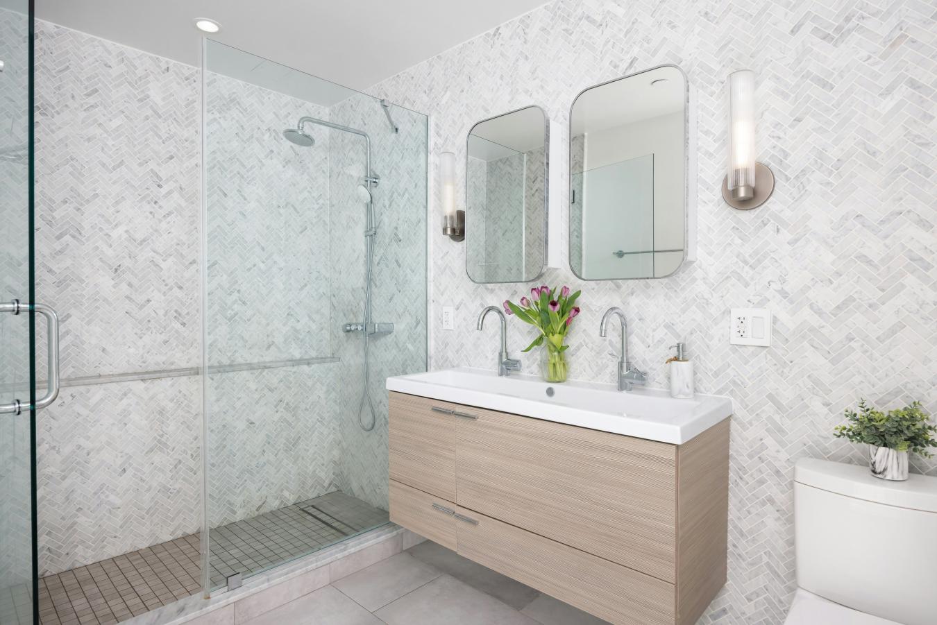 Williamsburg, North side, New York, 11211, United States, 2 Bedrooms Bedrooms, ,2 BathroomsBathrooms,Residential,For Sale,2049609