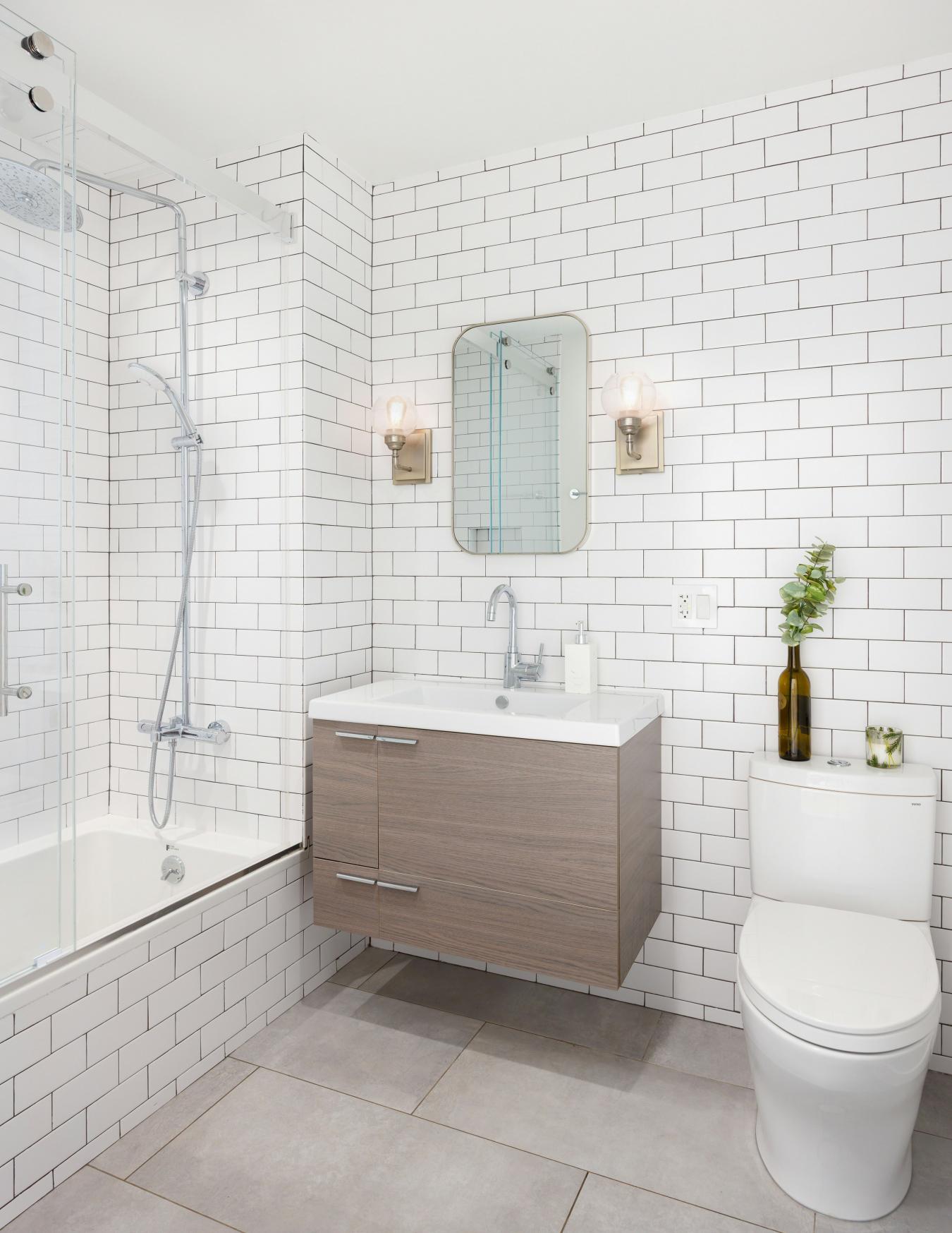 Williamsburg, North side, New York, 11211, United States, 2 Bedrooms Bedrooms, ,2 BathroomsBathrooms,Residential,For Sale,2049609