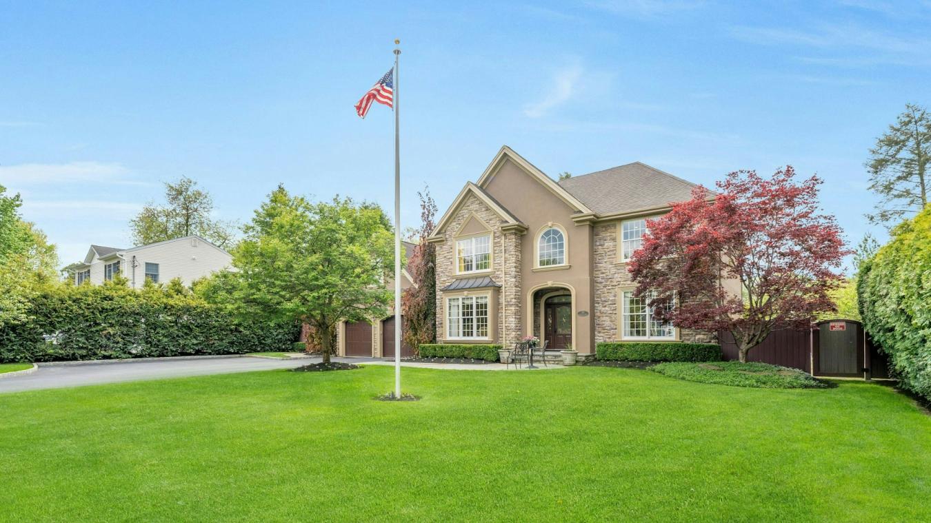 Asbury Park, New Jersey, 07675, United States, 5 Bedrooms Bedrooms, ,3 BathroomsBathrooms,Residential,For Sale,2049608