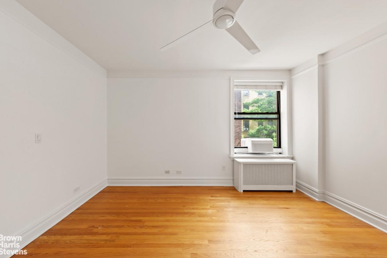 Hamilton Heights, New York, 10031, United States, 4 Bedrooms Bedrooms, ,2 BathroomsBathrooms,Residential,For Sale,2049603