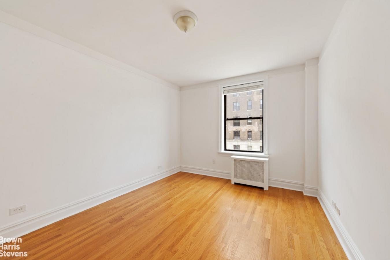 Hamilton Heights, New York, 10031, United States, 4 Bedrooms Bedrooms, ,2 BathroomsBathrooms,Residential,For Sale,2049603