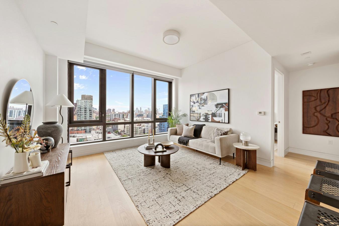Lower East Side, New York, 10002, United States, 1 Bedroom Bedrooms, ,1 BathroomBathrooms,Residential,For Sale,2049599