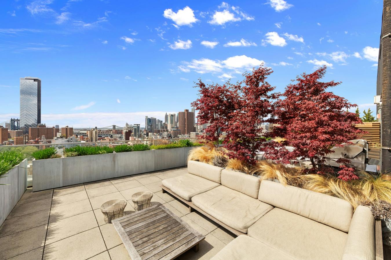 Lower East Side, New York, 10002, United States, 1 Bedroom Bedrooms, ,1 BathroomBathrooms,Residential,For Sale,2049599