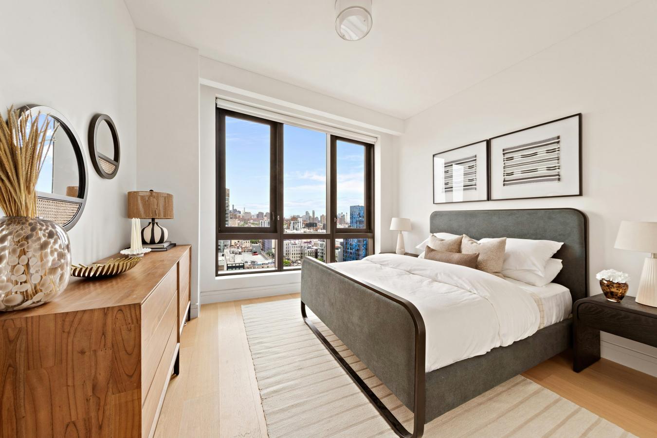 Lower East Side, New York, 10002, United States, 1 Bedroom Bedrooms, ,1 BathroomBathrooms,Residential,For Sale,2049599