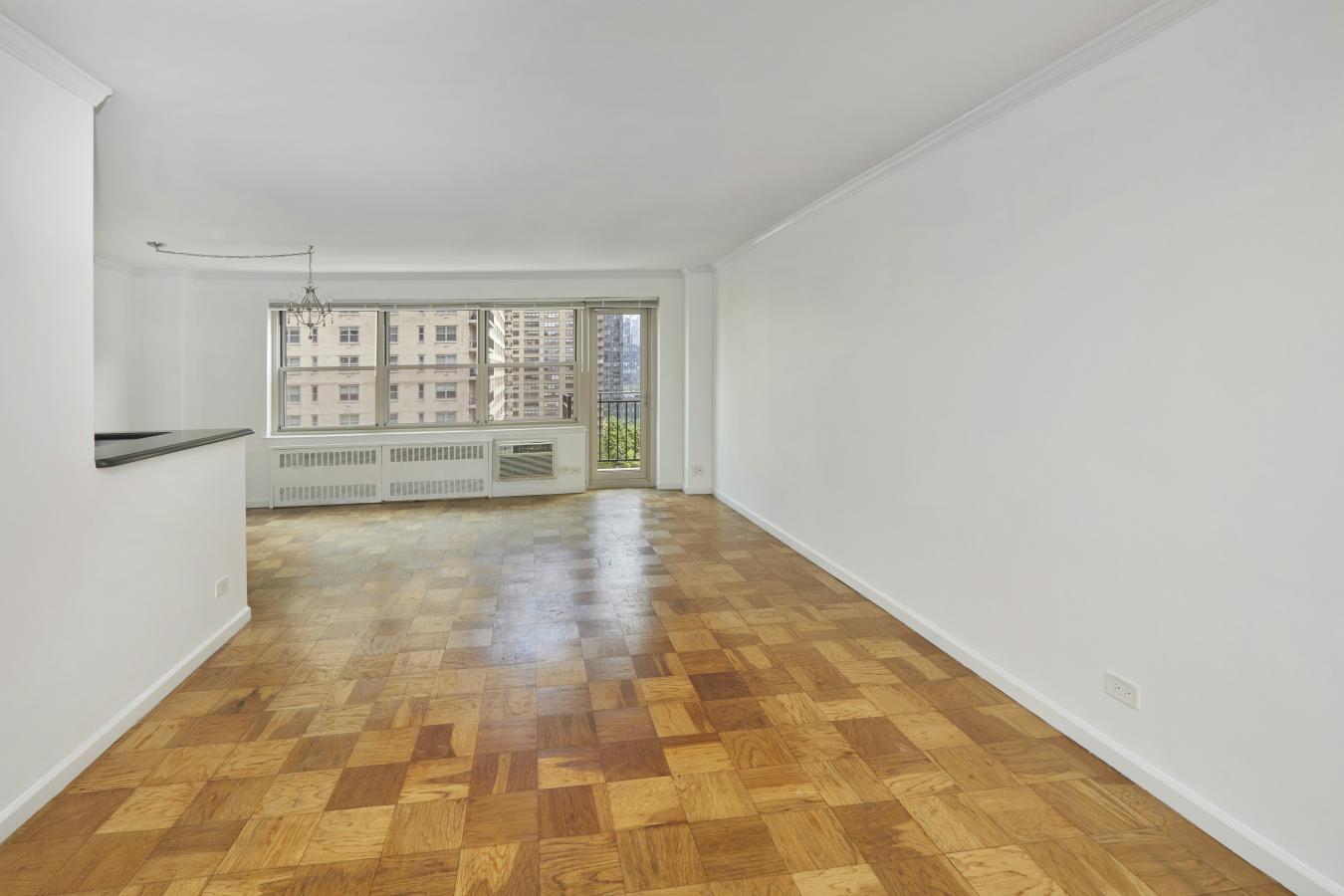 New York, New York, 10023, United States, 2 Bedrooms Bedrooms, ,2 BathroomsBathrooms,Residential,For Sale,2049598