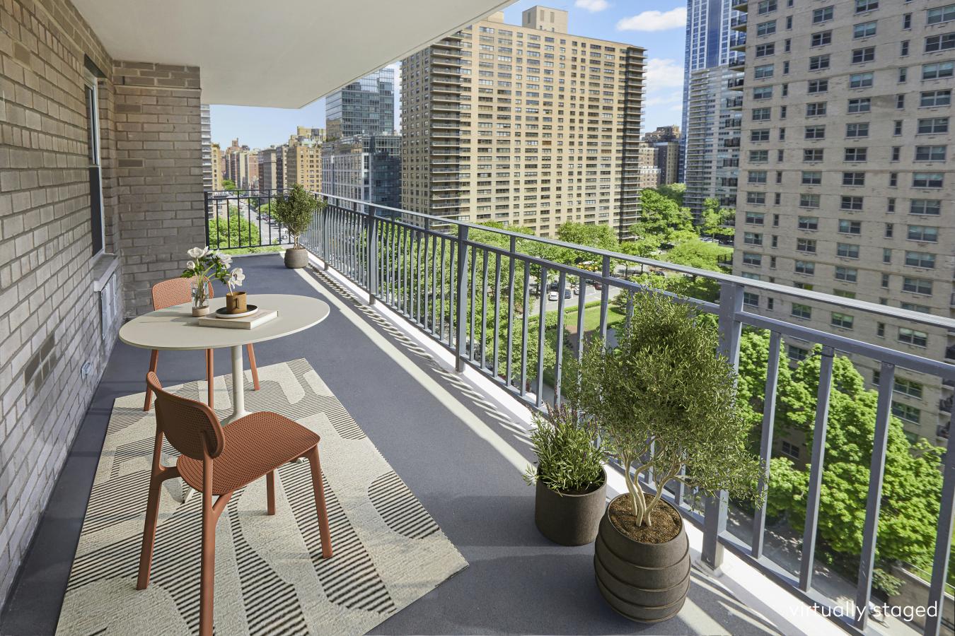 New York, New York, 10023, United States, 2 Bedrooms Bedrooms, ,2 BathroomsBathrooms,Residential,For Sale,2049598