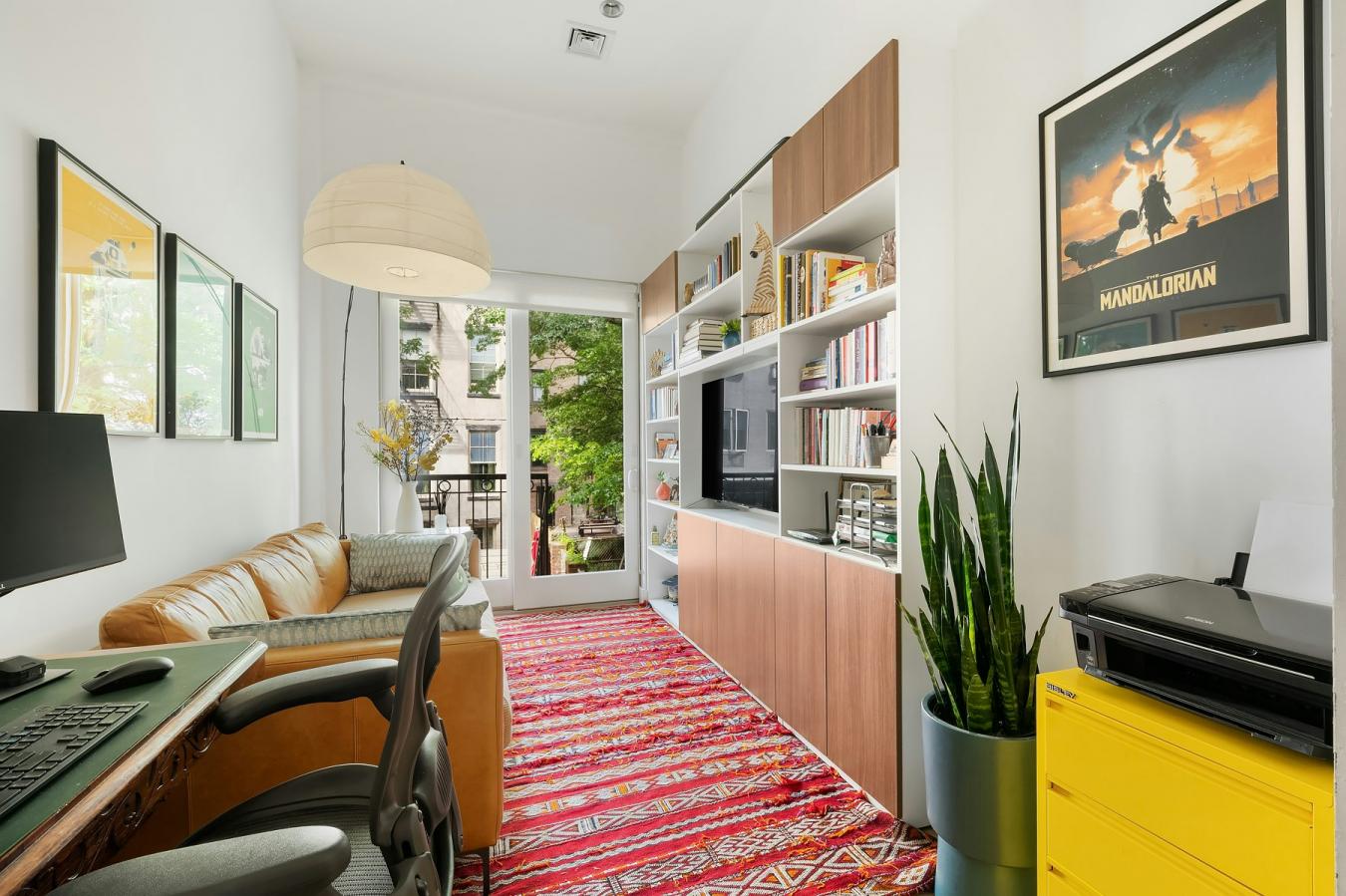 South Harlem, New York, 10027, United States, 3 Bedrooms Bedrooms, ,2 BathroomsBathrooms,Residential,For Sale,2049597