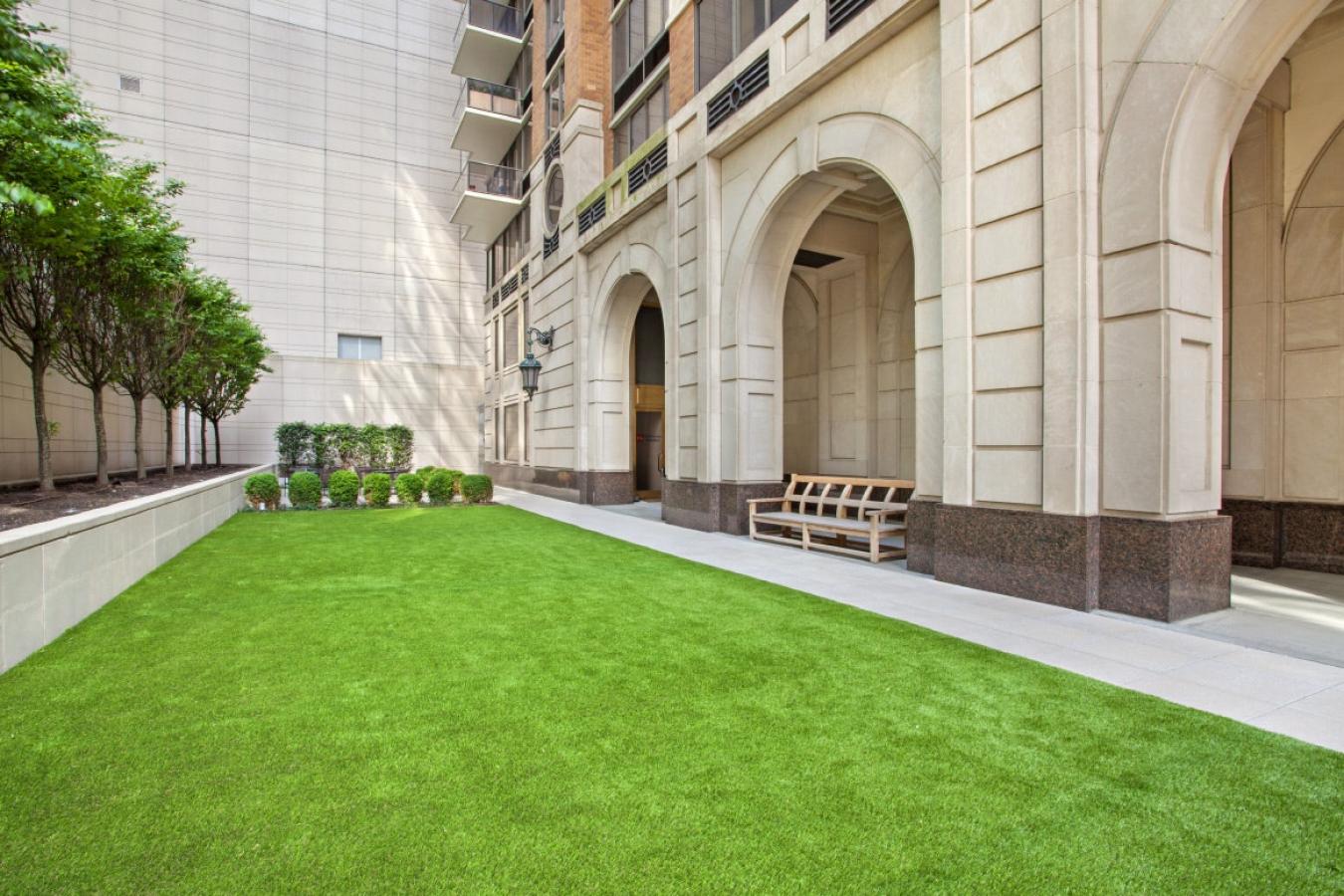 New York, New York, 10023, United States, 1 Bedroom Bedrooms, ,1 BathroomBathrooms,Residential,For Sale,2049595
