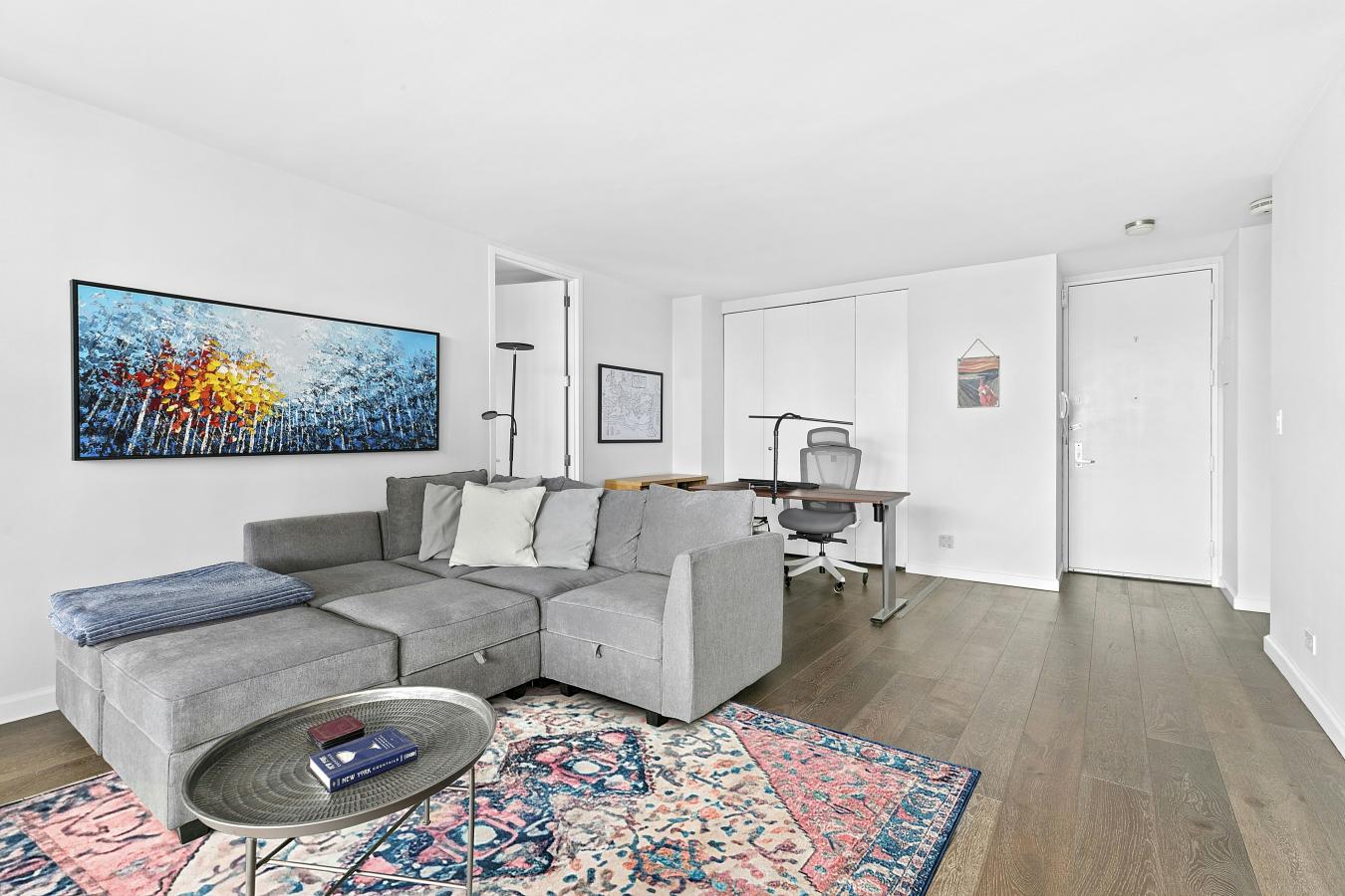New York, New York, 10023, United States, 1 Bedroom Bedrooms, ,1 BathroomBathrooms,Residential,For Sale,2049595