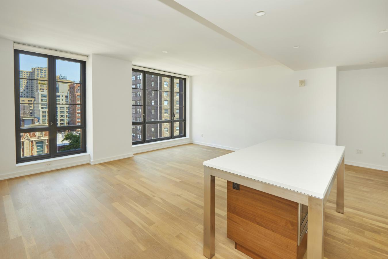 New York, New York, 10010, United States, 1 Bedroom Bedrooms, ,1 BathroomBathrooms,Residential,For Sale,2049594