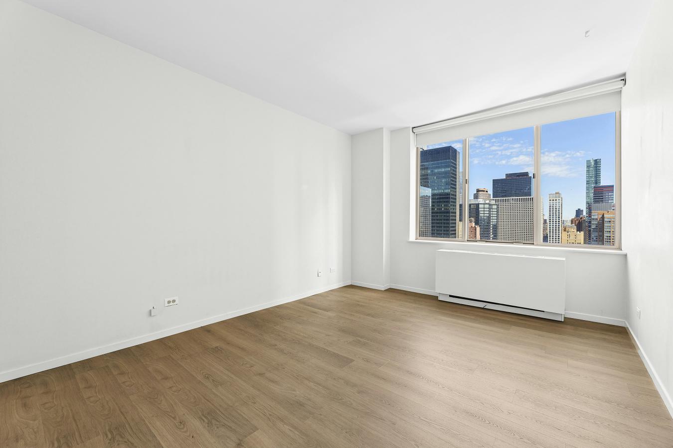 New York, New York, 10017, United States, 2 Bedrooms Bedrooms, ,2 BathroomsBathrooms,Residential,For Sale,2049589